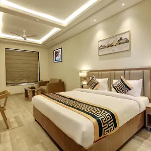 https://airport-asian-blue-luxury.top-gurgaonhotels.com