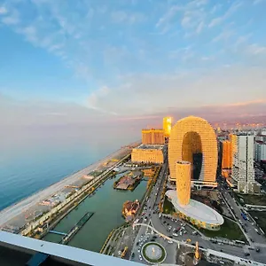 Luxury فندق باتومي